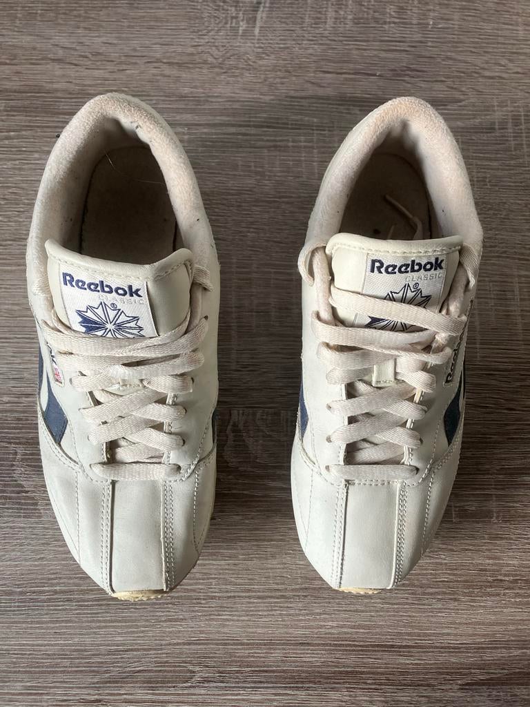 Reebok sneakers, Wit, Ophalen of Verzenden, Sneakers of Gympen, Gedragen