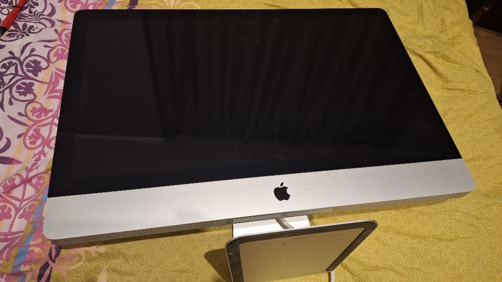 Apple Imac A1312 mid 2011 defect, Computers en Software, Ophalen, Gebruikt, 2 tot 3 Ghz, IMac
