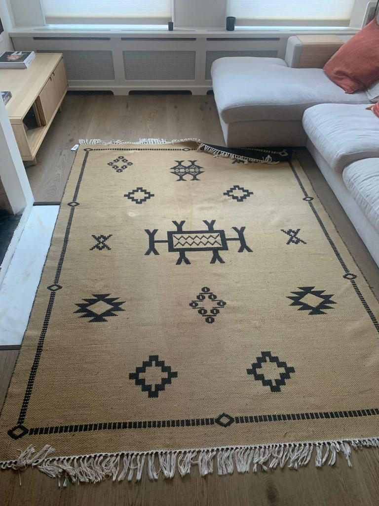 Goround Interior Dubbelzijdig Vloerkleed 180x240cm, Huis en Inrichting, Stoffering | Tapijten en Kleden, Zo goed als nieuw, 150 tot 200 cm