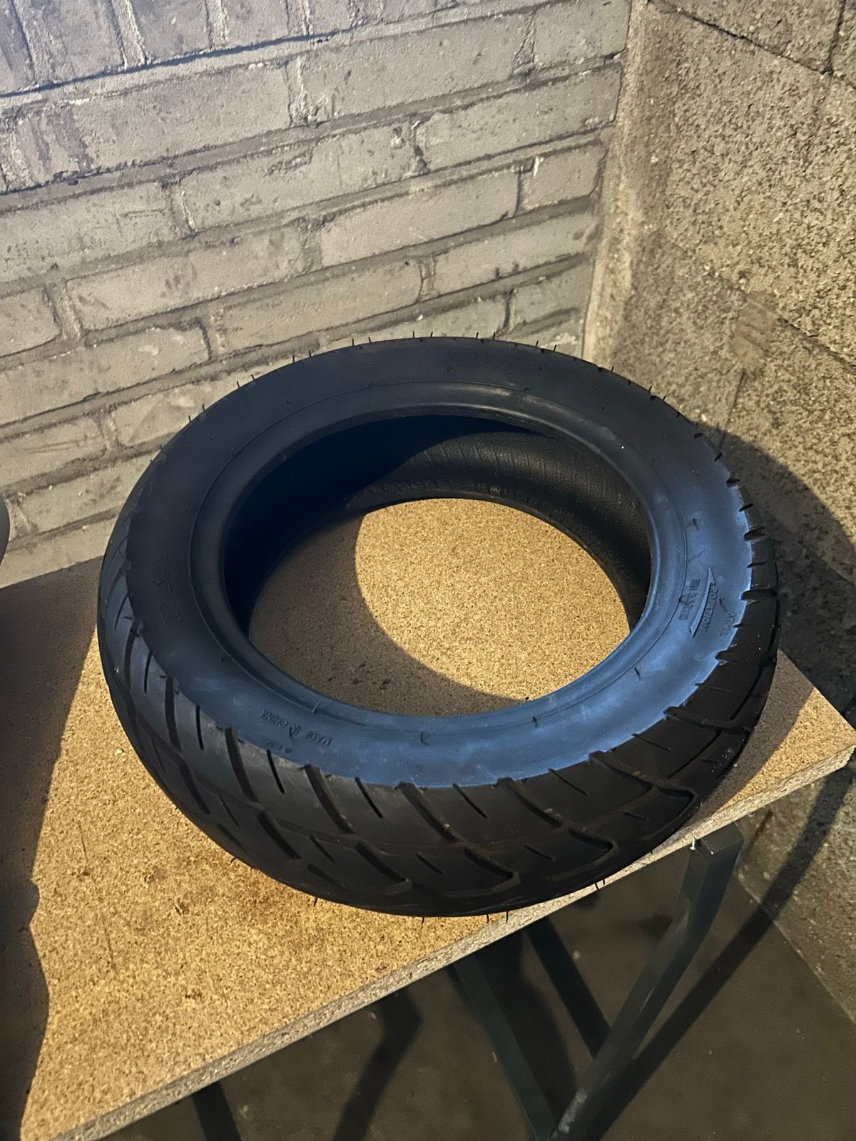 ZGAN Scooterband 120/70-10 (Zip etc) klein gaatje, Ophalen, Zo goed als nieuw, Overige typen, Overige merken