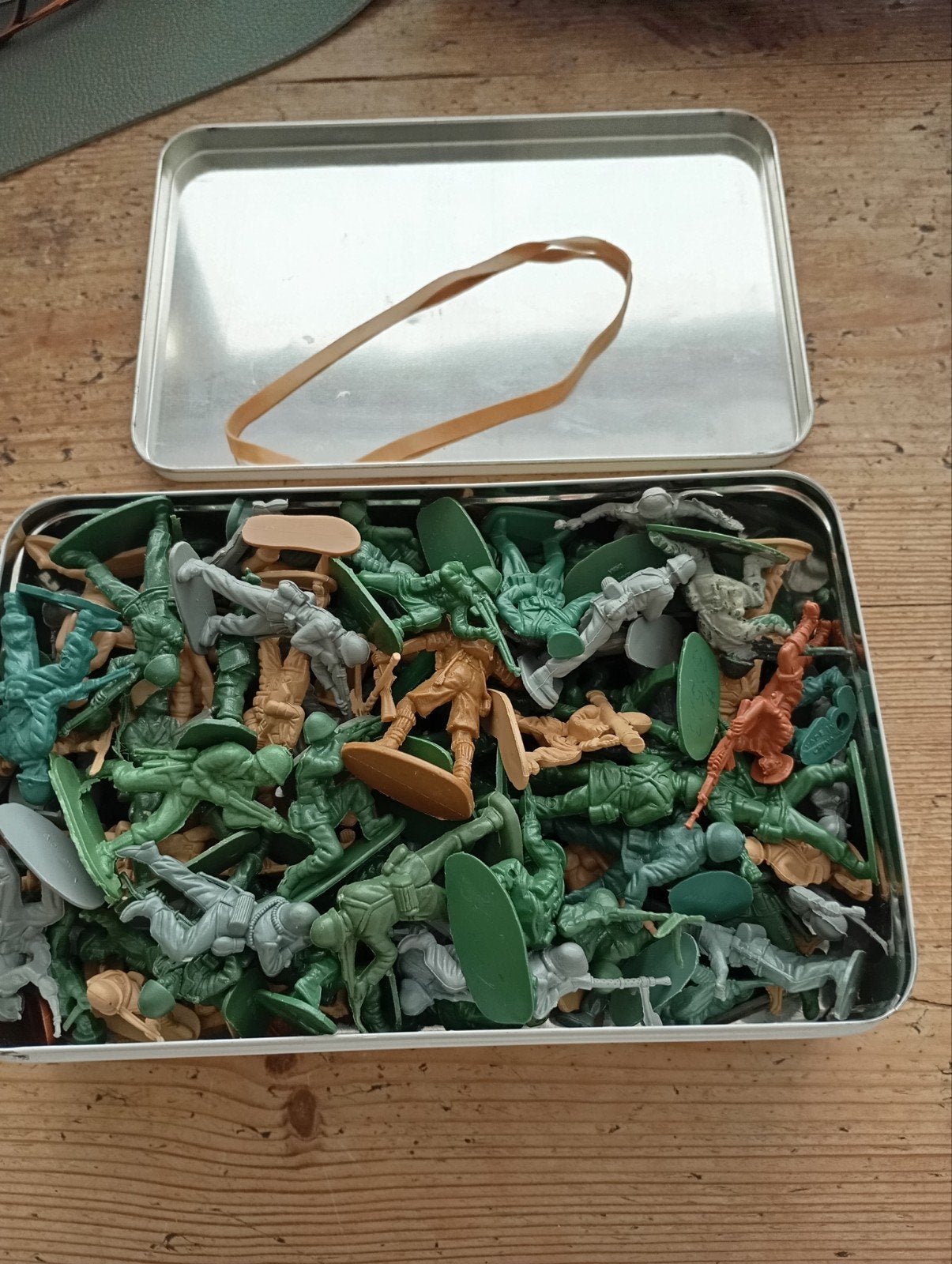 Vintage Plastic Soldaten veel exemplaren militair Defensie, Ophalen of Verzenden, Gebruikt, Reclamebord