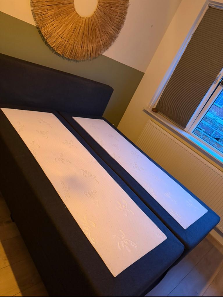 Boxspring van swiss sense, Huis en Inrichting, Slaapkamer | Bedden, Gebruikt, Tweepersoons, Ophalen of Verzenden, 160 cm
