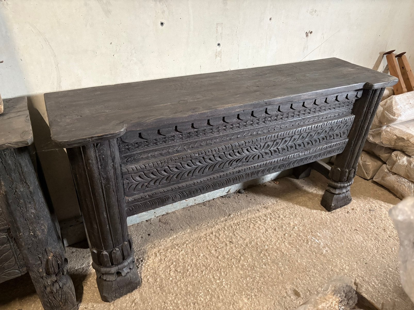 Gaaf oud dressoir uit India - AANBIEDING!, Ophalen