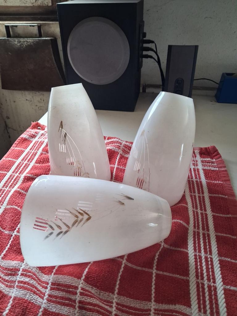 🔴 Vintage 4 glazen lampenkapjes, Ophalen, Gebruikt