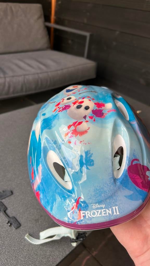 Helm Frozen verstelbaar, Fietsen en Brommers, Fietsaccessoires | Fietshelmen, Ophalen, Zo goed als nieuw, Overige maten