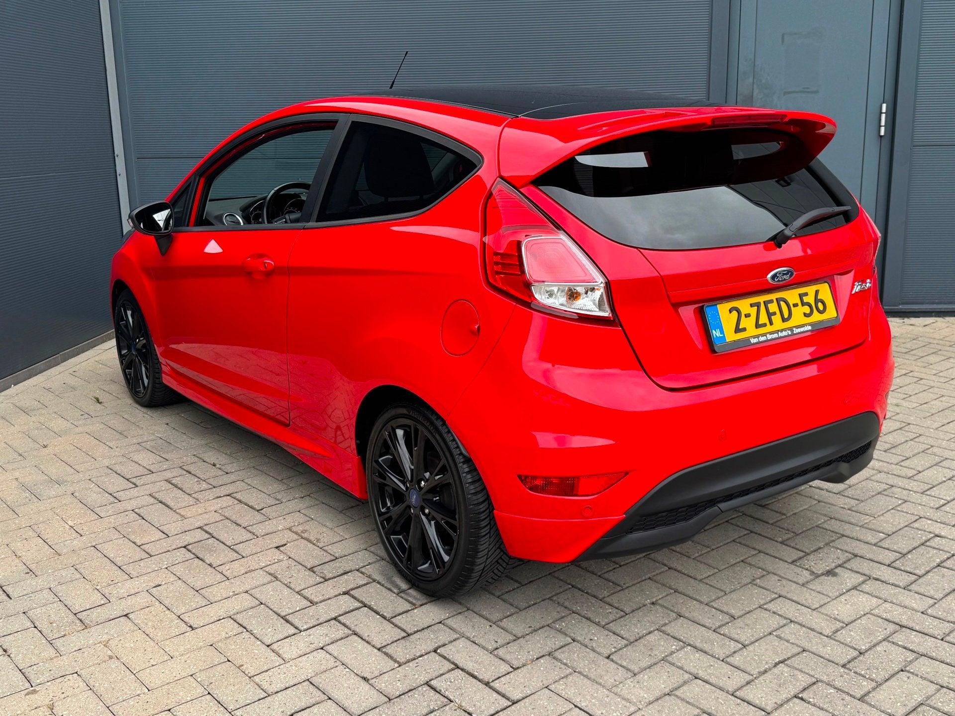 Ford Fiesta 1.0 EcoBoost Red/Black Edition, Voorwielaandrijving, Euro 5, Start-stop-systeem, Origineel Nederlands