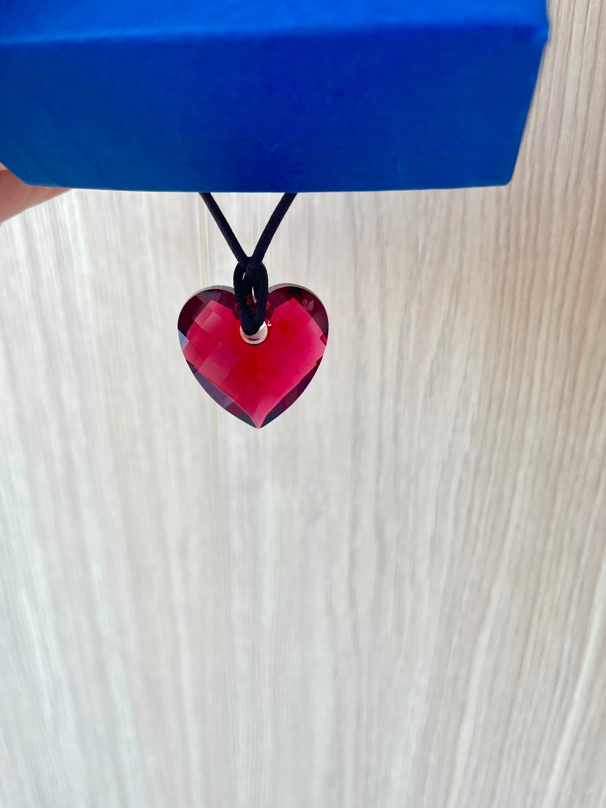 Swarovski hart ketting bordeaux nieuw, Ophalen, Nieuw