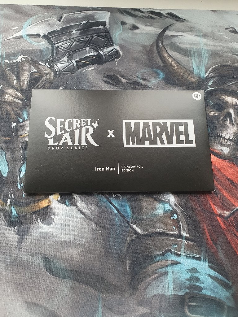 Magic the Gathering Secret Lair x Marvel Iron Man foil, Ophalen of Verzenden, Nieuw, Meerdere kaarten, Foil