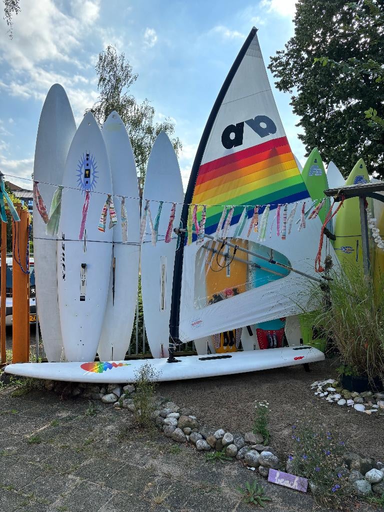 Tweedehands windsurfsets voor beginners en herintreders, Watersport en Boten, Windsurfen, Ophalen, Gebruikt, Complete set, Met draagtas