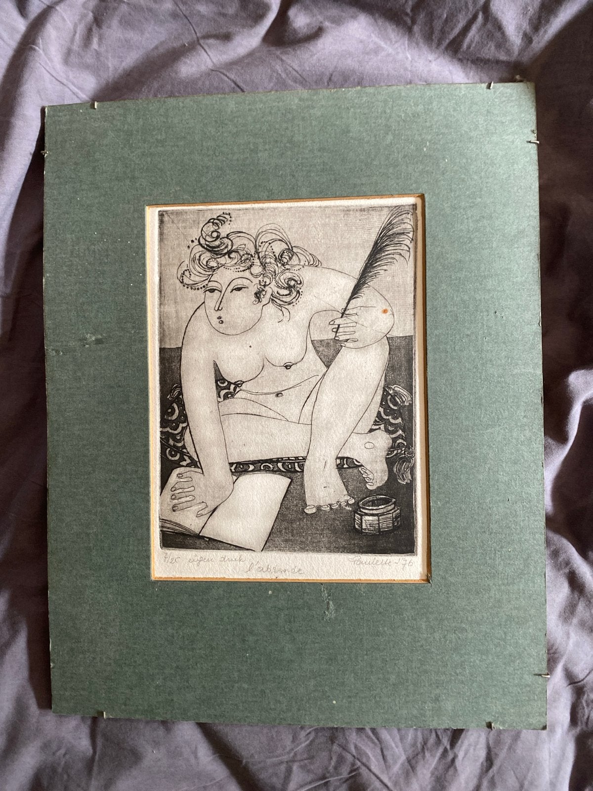 Paulette '76 - Ets 'l'absurde' - Vrouw met veer en boek, Dagelijks leven, Ophalen of Verzenden, 1950 - 1999, Genummerd