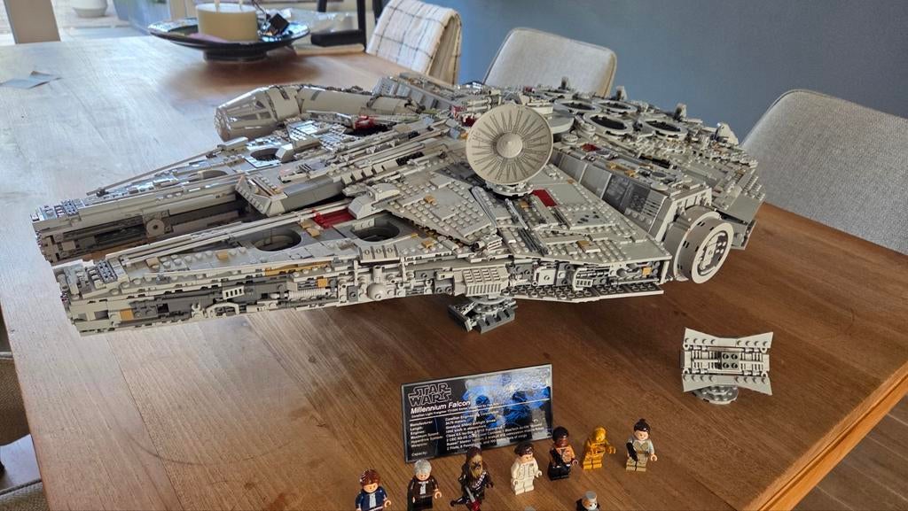 LEGO Millennium Falcon (UCS) - TE KOOP of RUILEN!, Kinderen en Baby's, Speelgoed | Duplo en Lego, Compleet, Star Wars, Lego, Ophalen of Verzenden