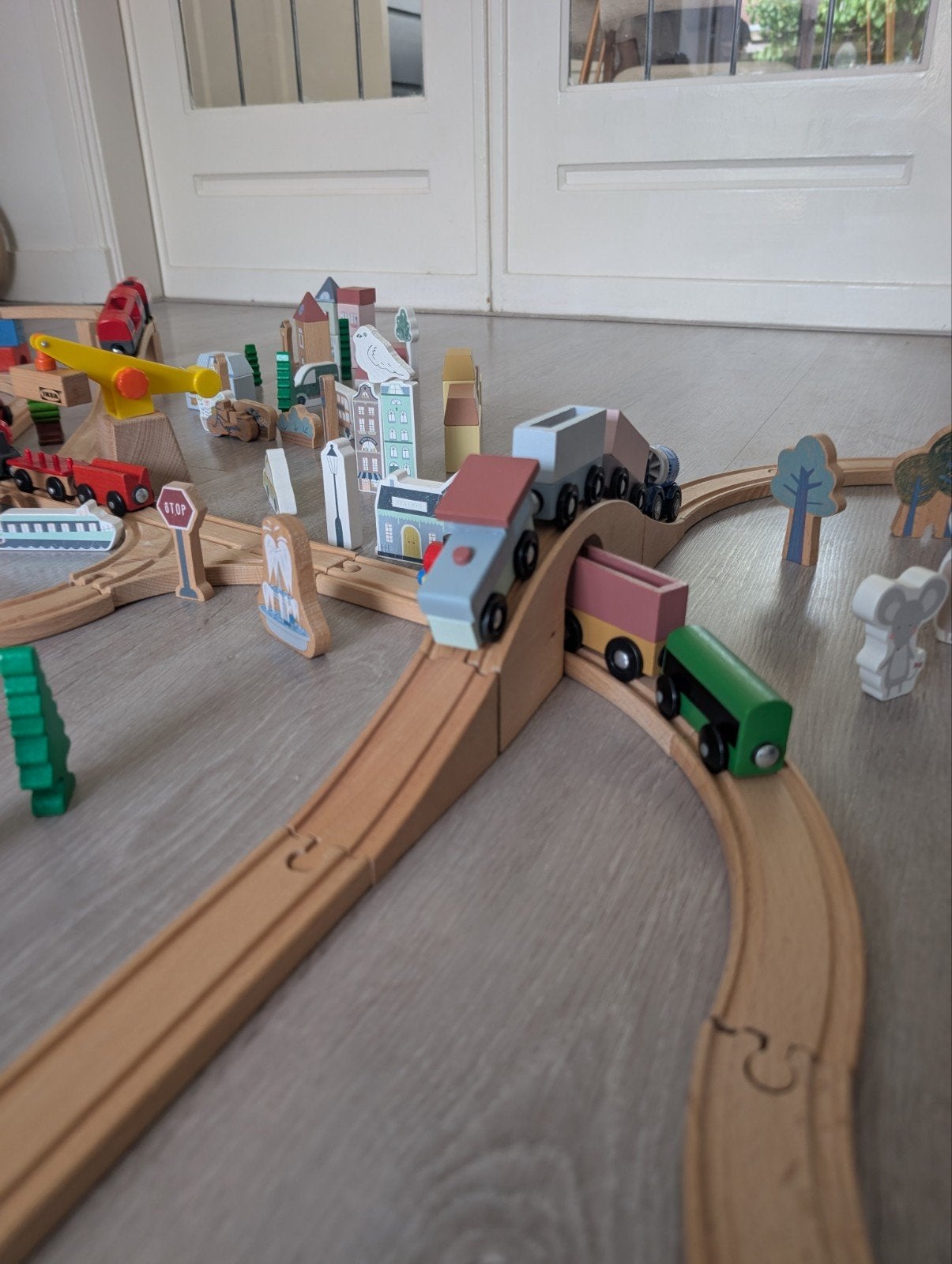 Little Dutch & Ikea treinbaan + houten dorpje, Ophalen, Gebruikt