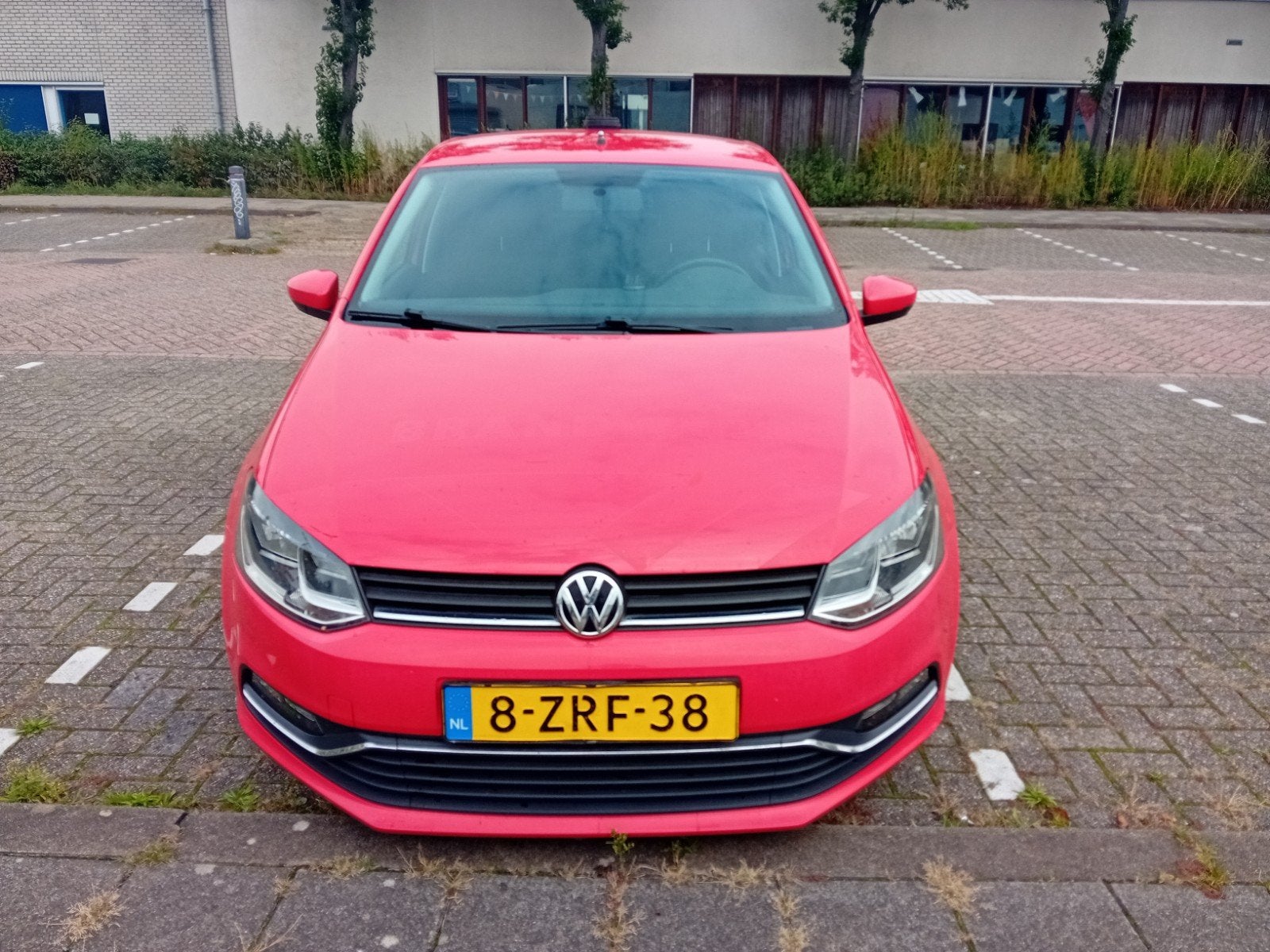 Volkswagen Polo 1.4 TDI 66KW BMT DSG 2015 Rood, Auto's, Dealer onderhouden, Zwart, 580 kg, Origineel Nederlands