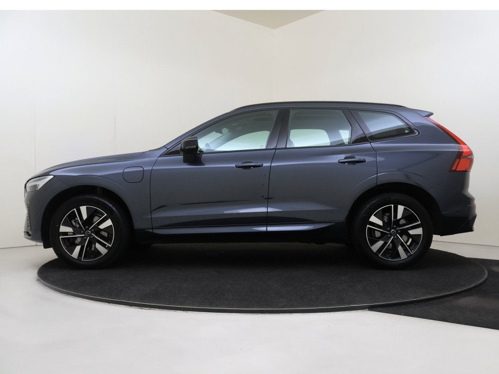 Volvo XC60 T6 AWD Plus Dark | Trekhaak | Panoramadak | 360°, Automaat, 12 maanden, Gebruikt, 4 cilinders