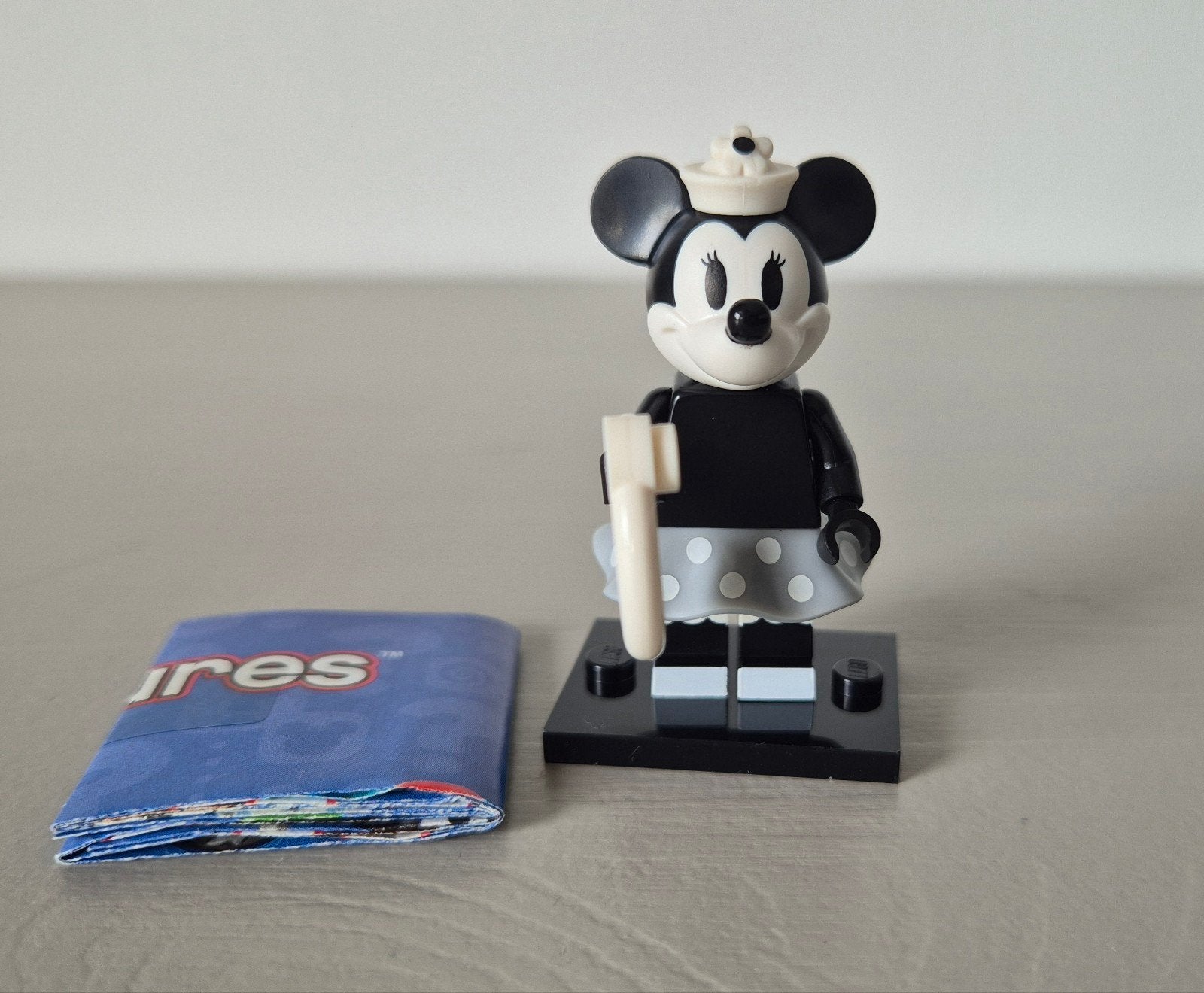 Lego: Minifigure Minnie Mouse - 71024, Lego, Ophalen of Verzenden, Zo goed als nieuw, Minifiguur