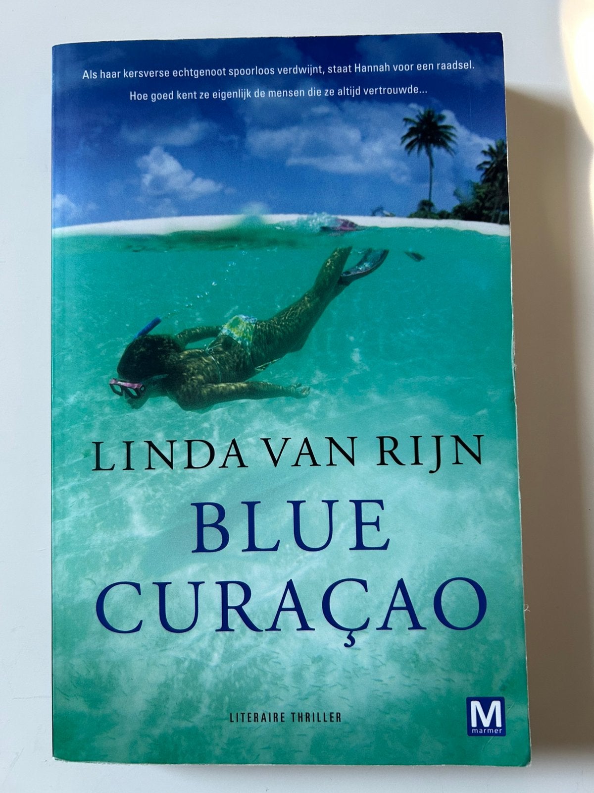 Linda van Rijn - Blue Curaçao, Boeken, Ophalen, Zo goed als nieuw