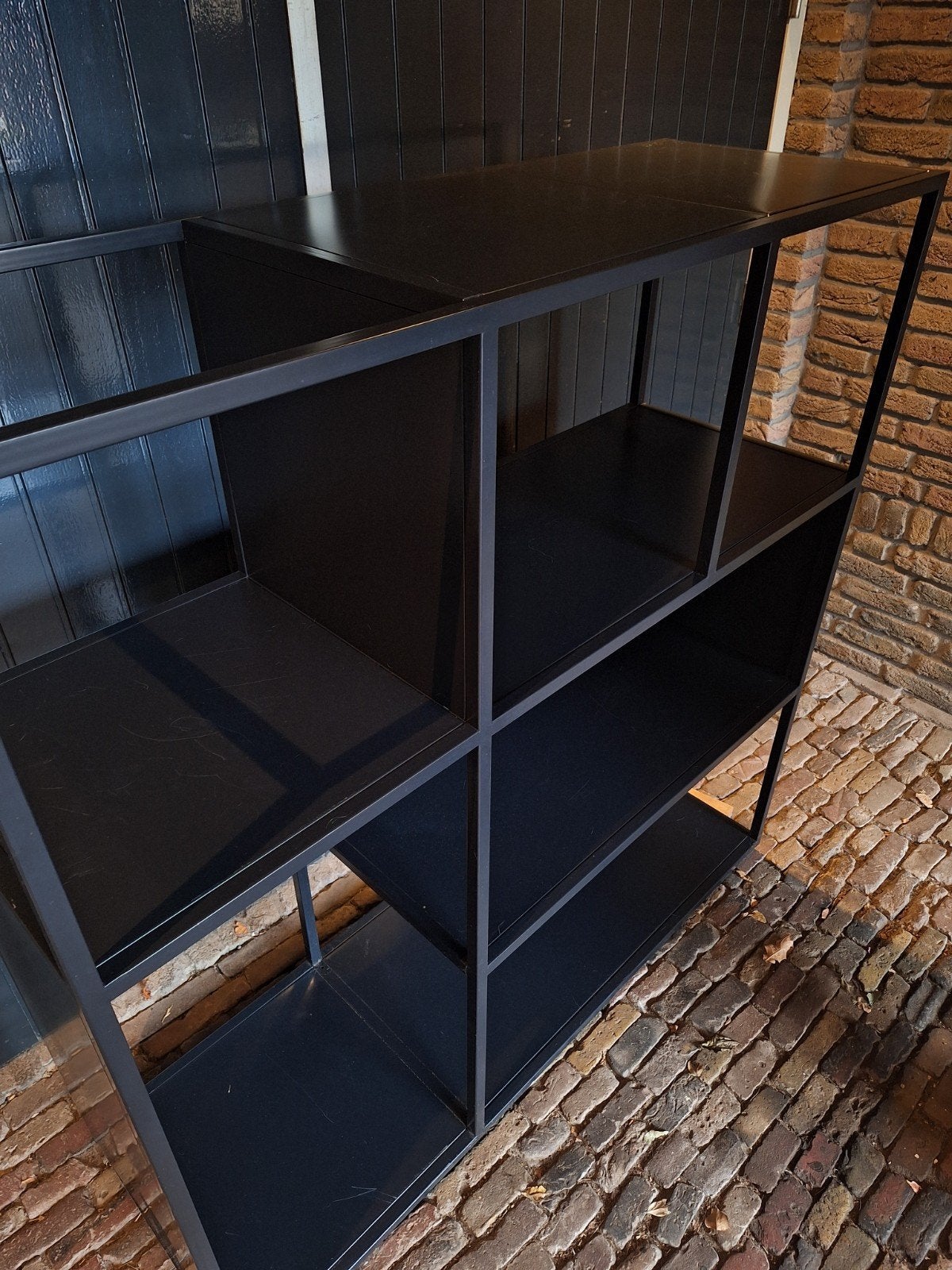 Zwarte metalen kast / roomdivider, Ophalen, Gebruikt