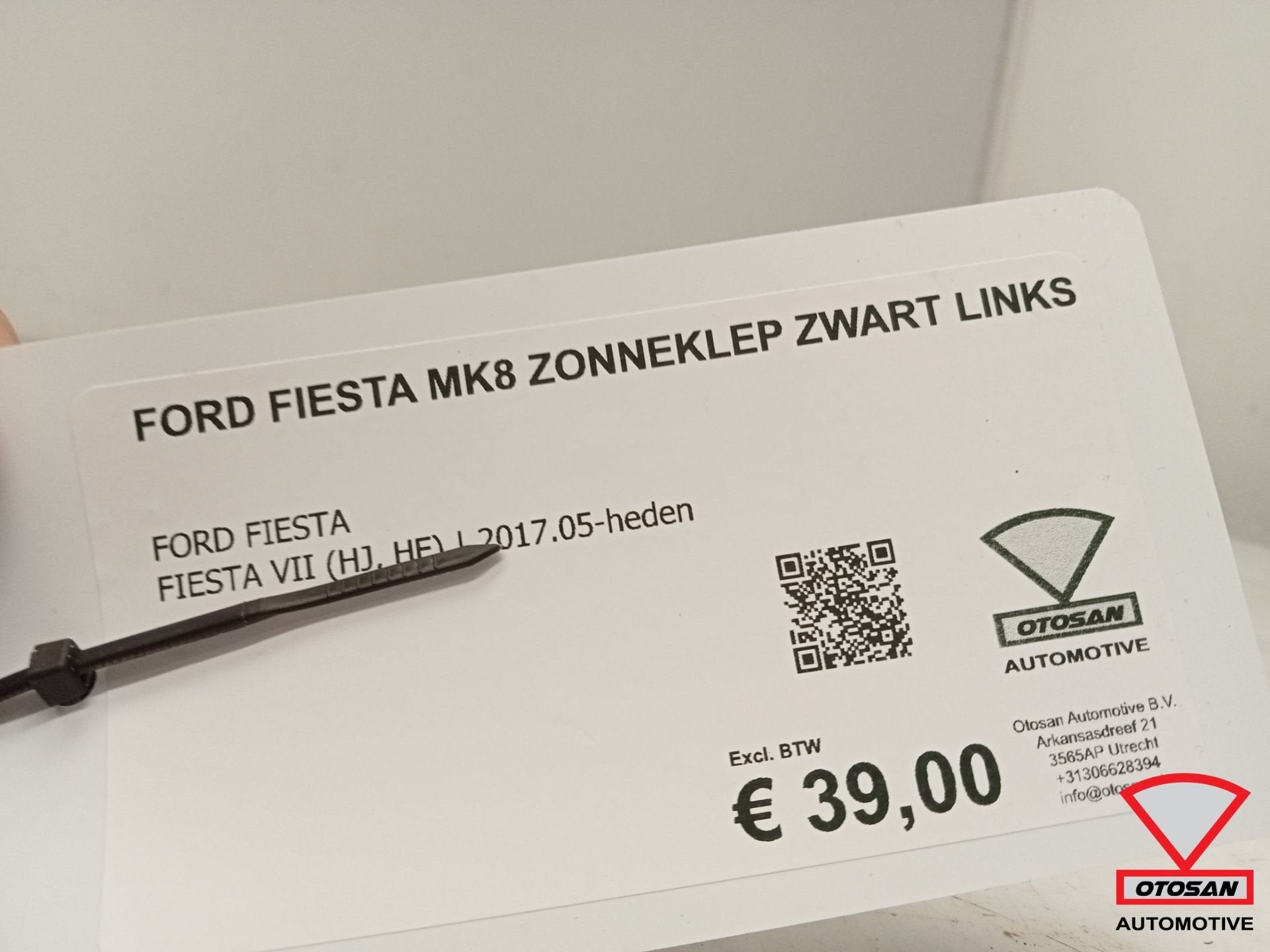 Ford Fiesta MK8 2017+ Zonneklep Hemel Zwart Links Origineel!, Gebruikt, Info@ford.com, Ophalen of Verzenden, Ford