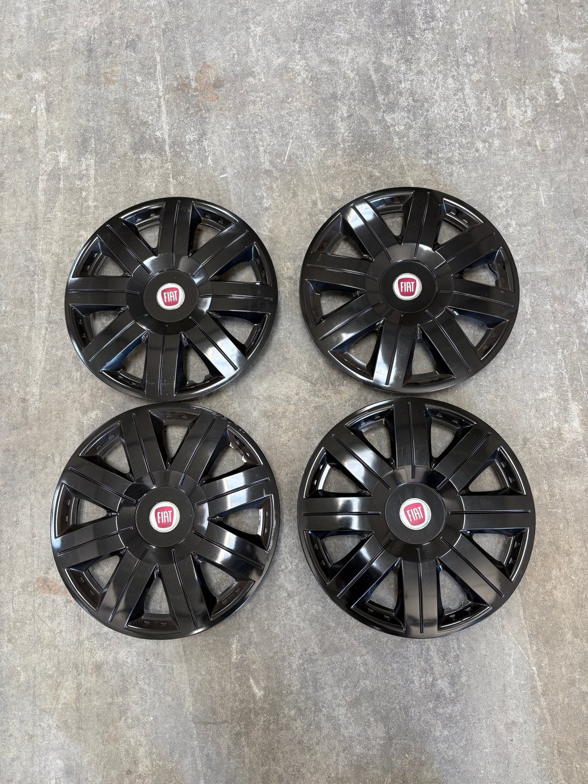 13 inch originele Fiat Panda 169 wieldoppen -, Auto diversen, Wieldoppen, Ophalen of Verzenden, Gebruikt