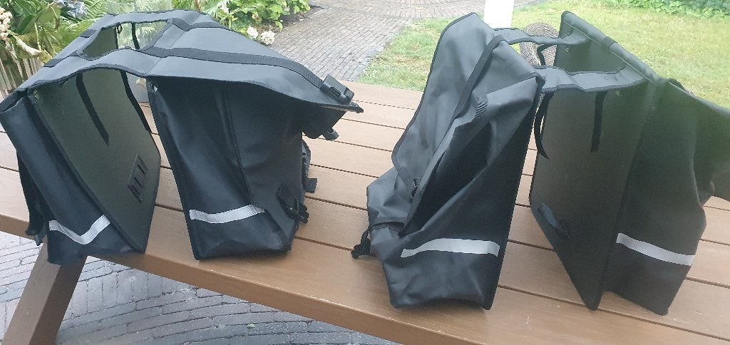 2 grote fietstassen 40 liter, Ophalen, Nieuw, HEMA