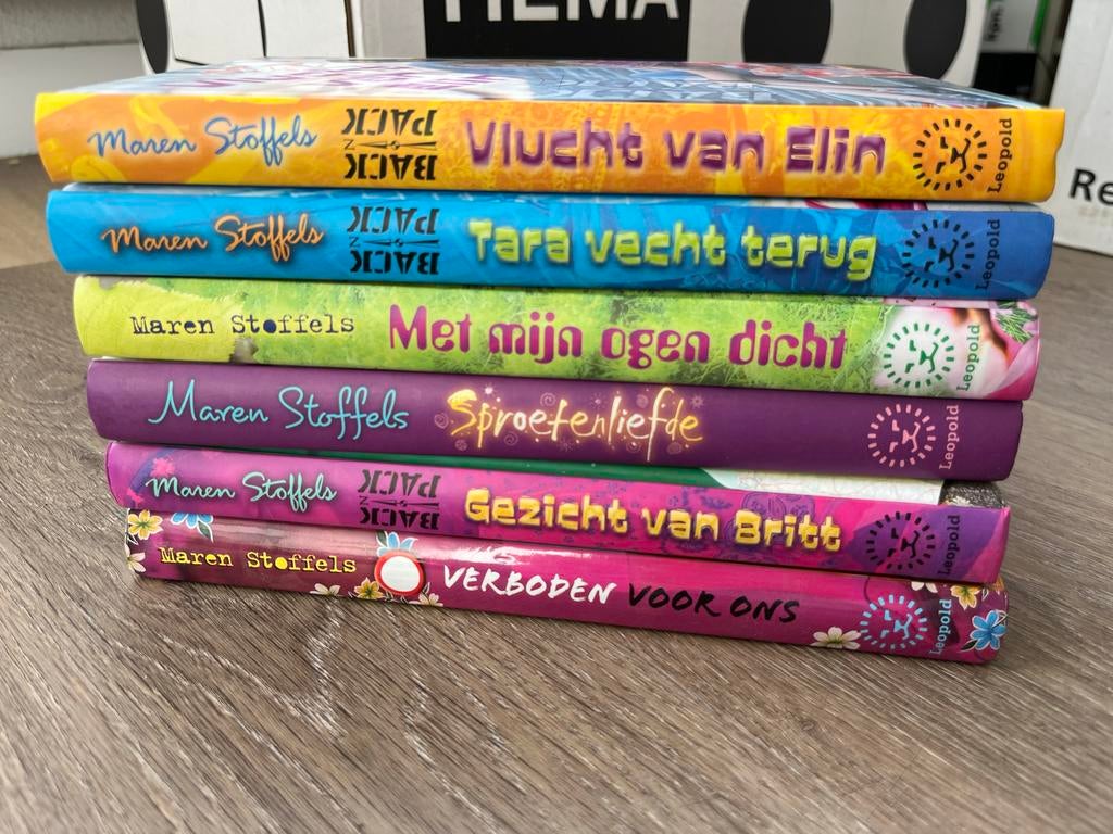 Maren Stoffels boeken (6 stuks) - Spannende tienerboeken, Ophalen of Verzenden, Zo goed als nieuw, Fictie