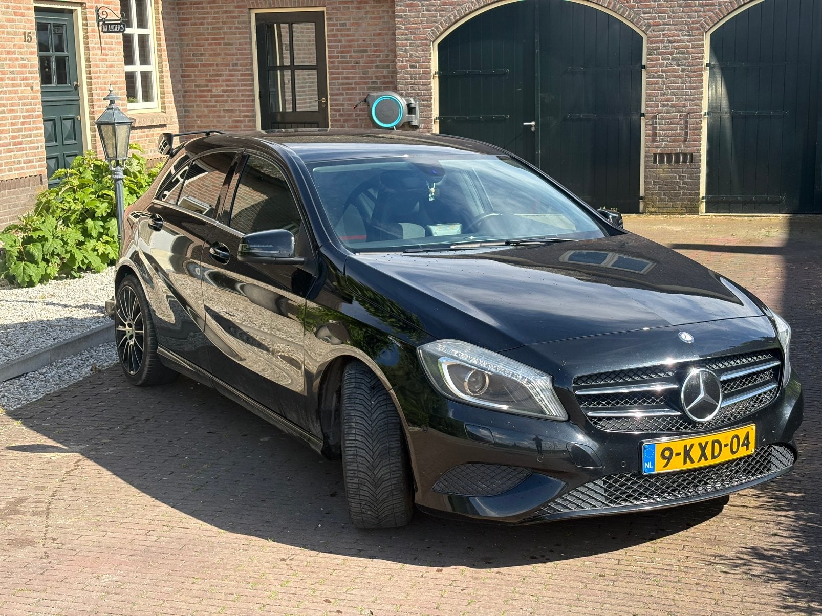 Mercedes-Benz A-Klasse A180 1.6 Blue Efficiency 2013 Zwart, Auto's, Mercedes-Benz, Voorwielaandrijving, 680 kg, 4 cilinders, 1200 kg
