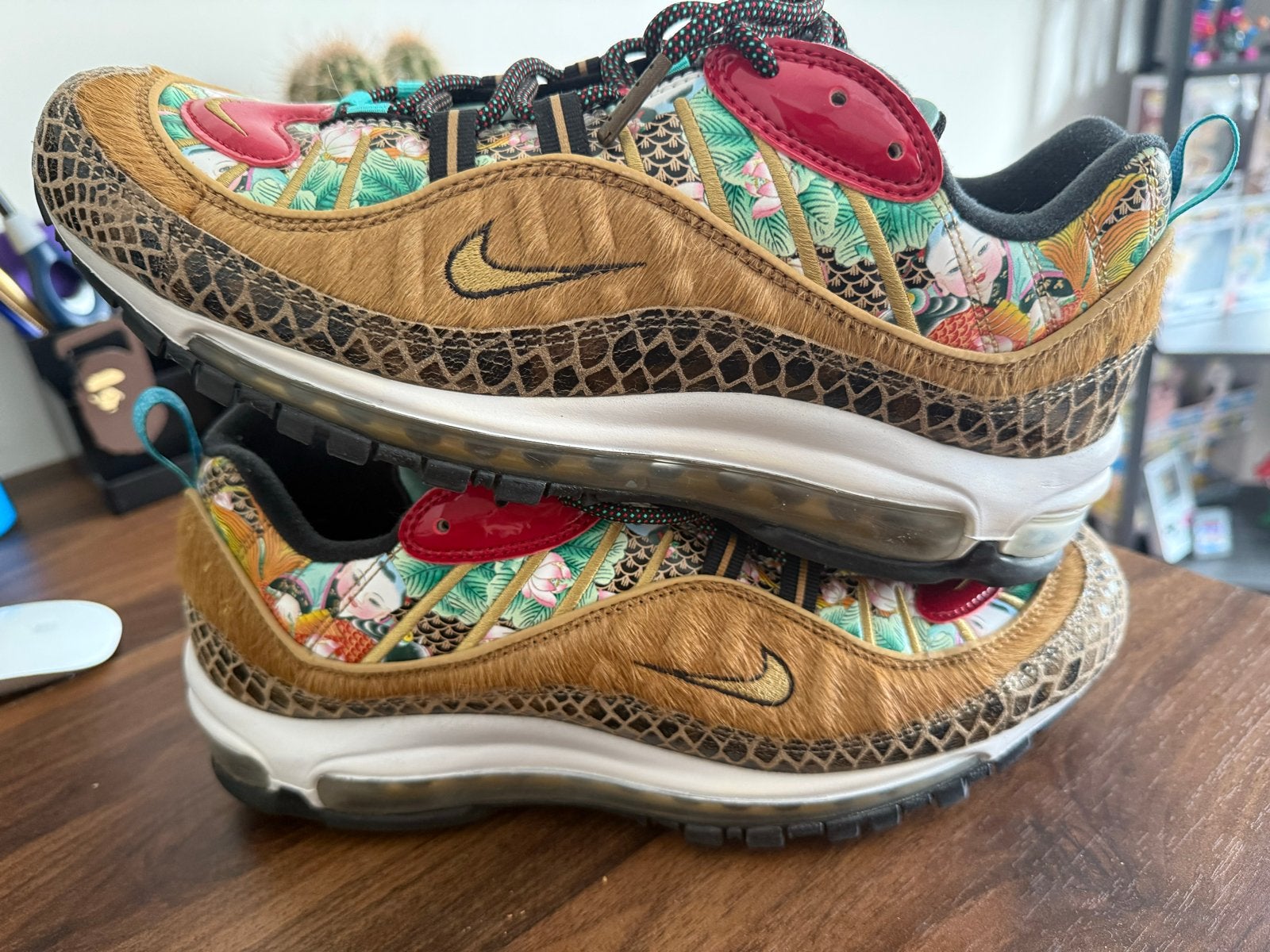 Nike Air Max 98 CNY Chinese New Year 2019 - Maat 44, Ophalen of Verzenden, Zo goed als nieuw, Sneakers of Gympen