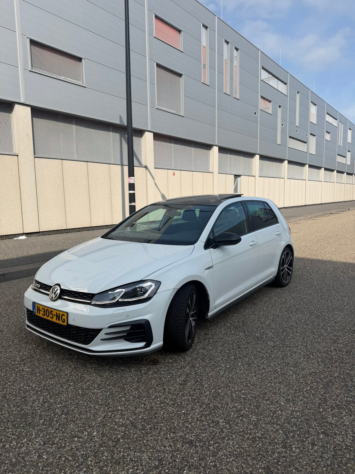Volkswagen Golf GTD 7.5 Facelift 2017 - DSG/PANO/CARPLAY, Auto's, Volkswagen, Wit, Diesel, 1600 kg, Geïmporteerd