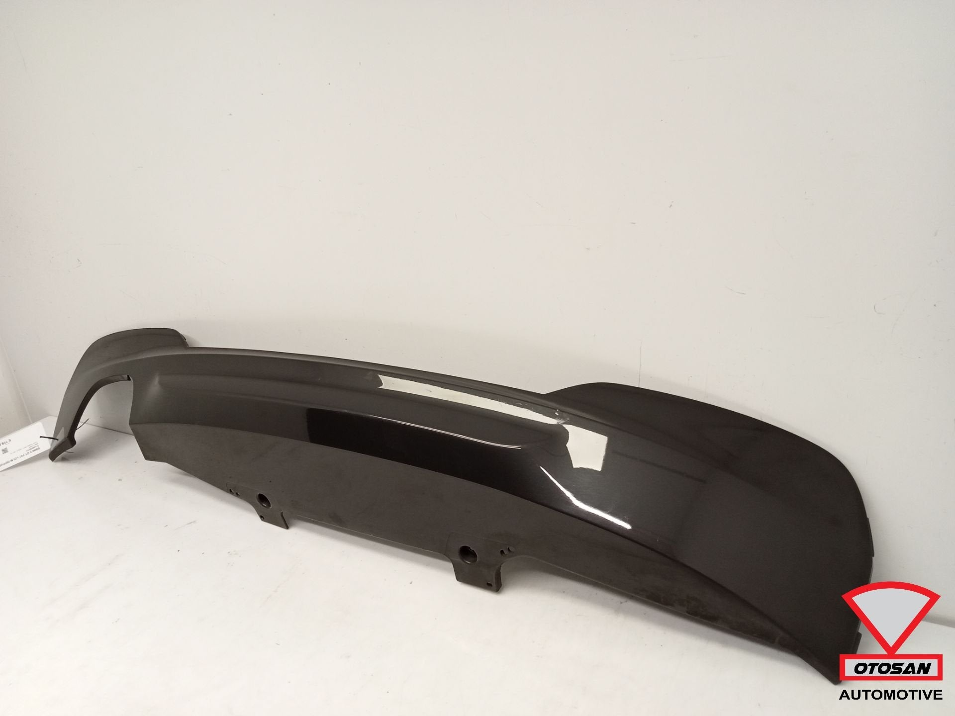 BMW 5 Serie GT F07 LCI M Diffuser Achterbumper 51128056111, Petuelring 130
80788  Munich, DE, Gebruikt, Info@bmw.de, Ophalen of Verzenden