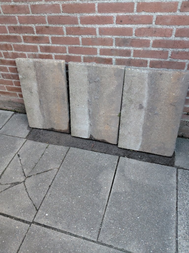 Gratis Terrastegels voor de tuin, Ophalen, Gebruikt, Minder dan 5 m², Beton