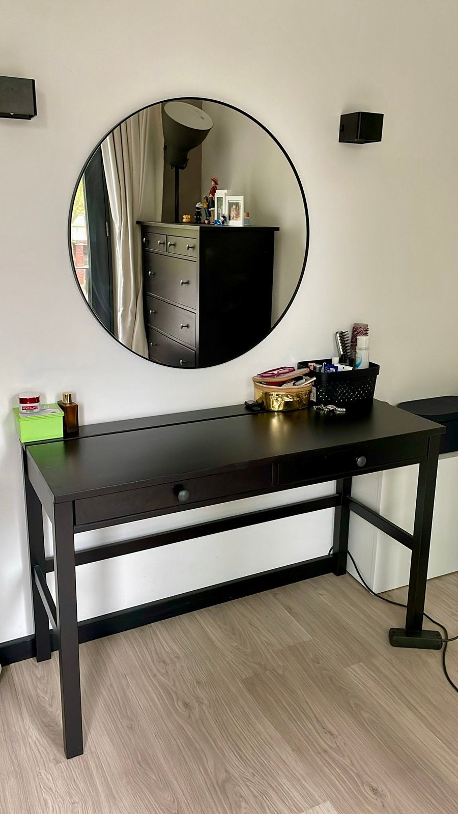 Zwart bureau, Huis en Inrichting, Tafels | Kaptafels, Ophalen, Gebruikt, 100 tot 150 cm, Minder dan 100 cm
