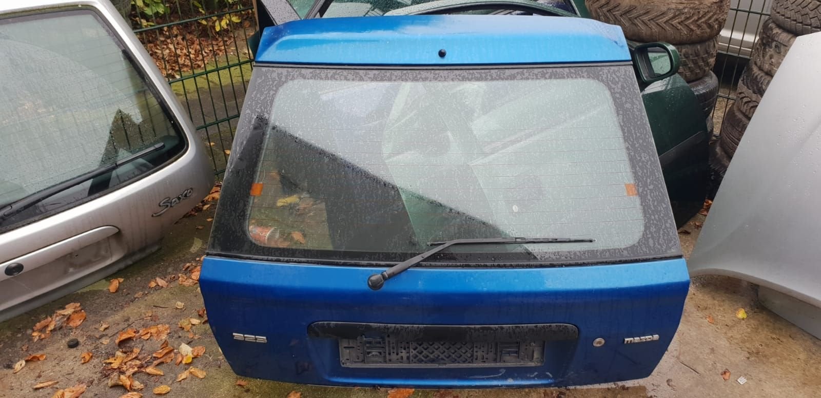 MAZDA 323 HB ACHTERKLEP BJ 2002, Gebruikt, -, Ophalen of Verzenden, Achter