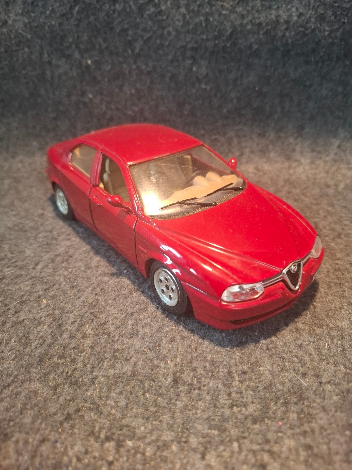ALFA  ROMEO  156, Hobby en Vrije tijd, Ophalen of Verzenden, Zo goed als nieuw, Auto, Bburago