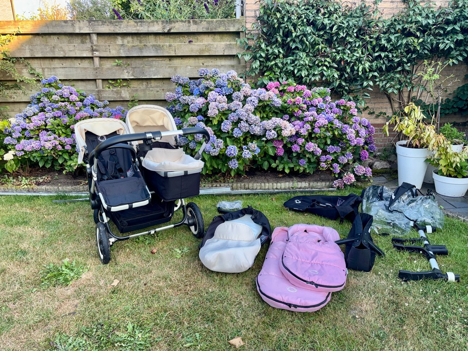 Bugaboo Donkey Tweeling Kinderwagen Compleet, Kinderen en Baby's, Kinderwagens en Combinaties, Gebruikt, Bugaboo, Verstelbare duwstang