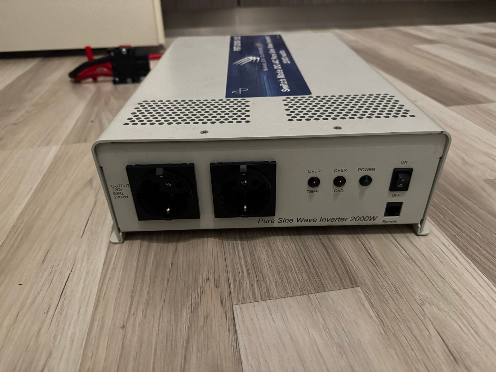 2000W Pure Sinus Omvormer 12V naar 220V voor Bedrijfswagen, Ophalen of Verzenden, Gebruikt, Universele onderdelen
