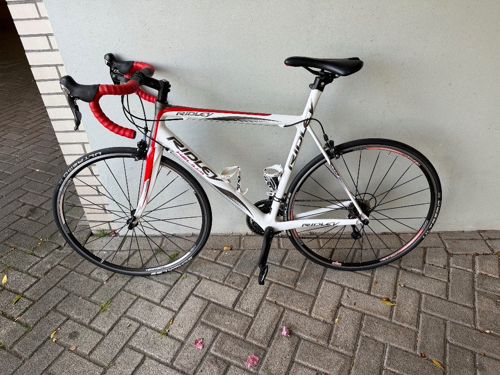 Te koop Ridley Helium, 28 inch, Gebruikt, Carbon, Velgrem