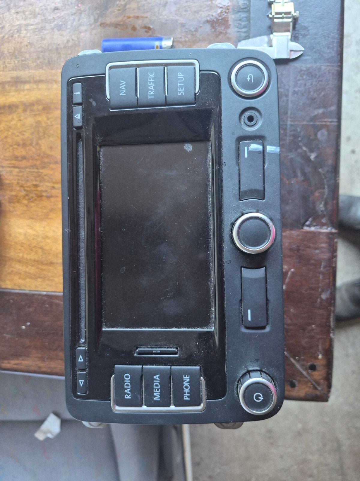 VW Passat B6 Radio met Bluetooth, Ophalen of Verzenden, Gebruikt