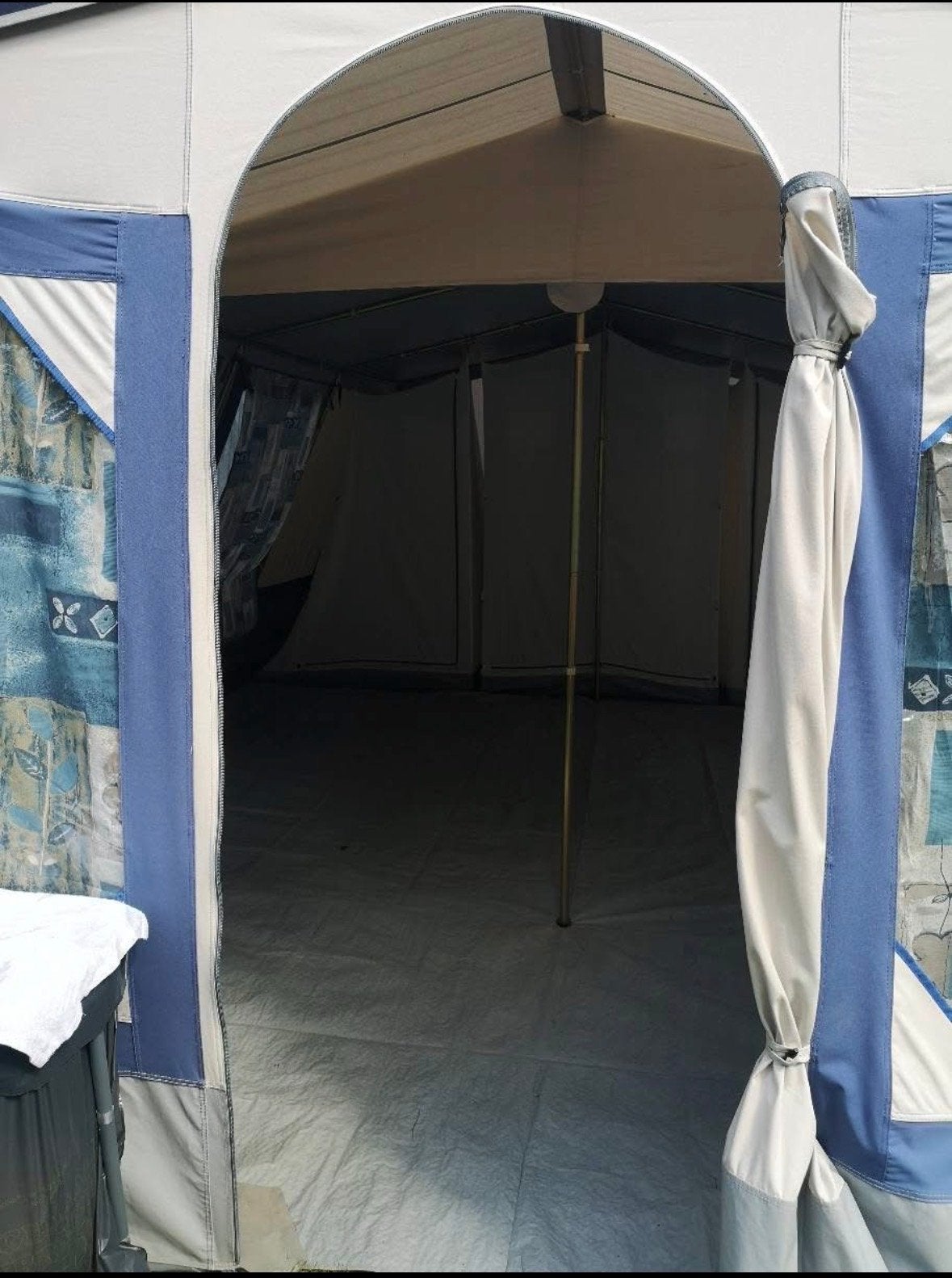 Complete 6-persoons bungalowtent, Ophalen of Verzenden, Gebruikt, Tot en met 6