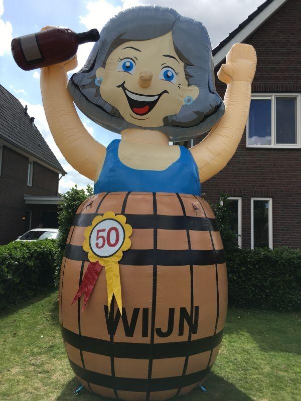 Sarah in Wijnvat nieuw in ons assortiment 4 meter hoog, Ophalen, Nieuw, Abraham of Sarah