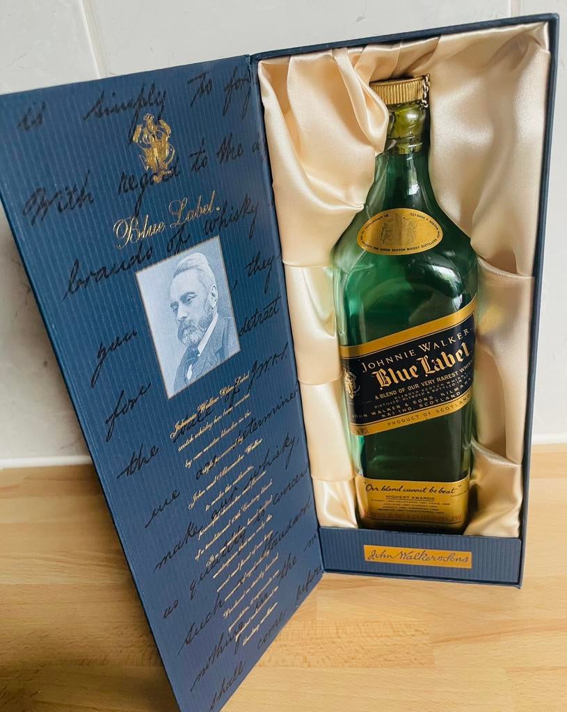 Lege Blue Label fles in luxe doos + boekje, Ophalen of Verzenden, Zo goed als nieuw, Verpakking