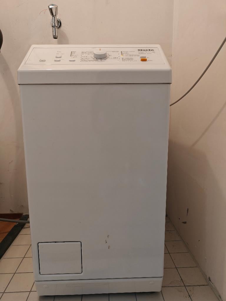 Compacte Miele W667 wasmachine, Ophalen, Gebruikt, Minder dan 85 cm, Energieklasse A of zuiniger