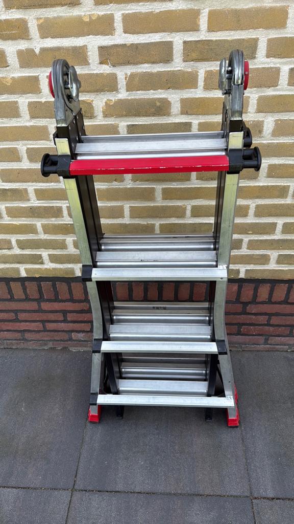 Altrex, Doe-het-zelf en Verbouw, Ladders en Trappen, Ophalen, Zo goed als nieuw, 4 meter of meer