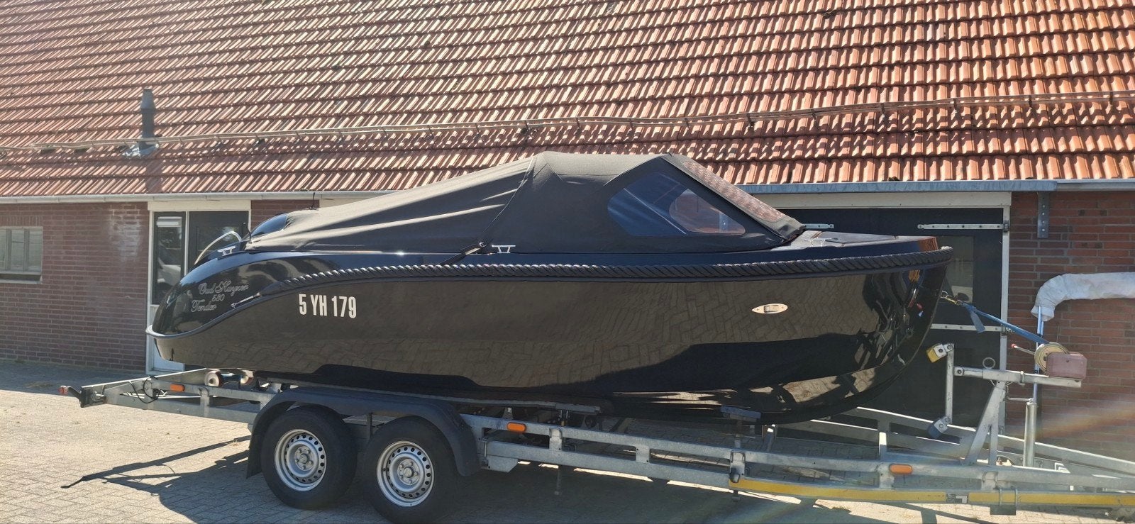Nieuwstaat Oud Huijzer 580 tender 60 pk honda slechts 42 uur, Ophalen, Tender, Zo goed als nieuw, Oud Huijzer