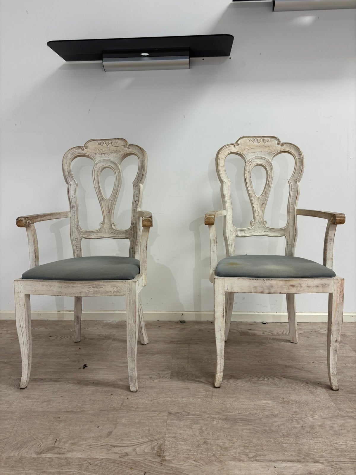 Set van 2 klassieke vintage armstoelen, Ophalen, Gebruikt, Twee, Wit