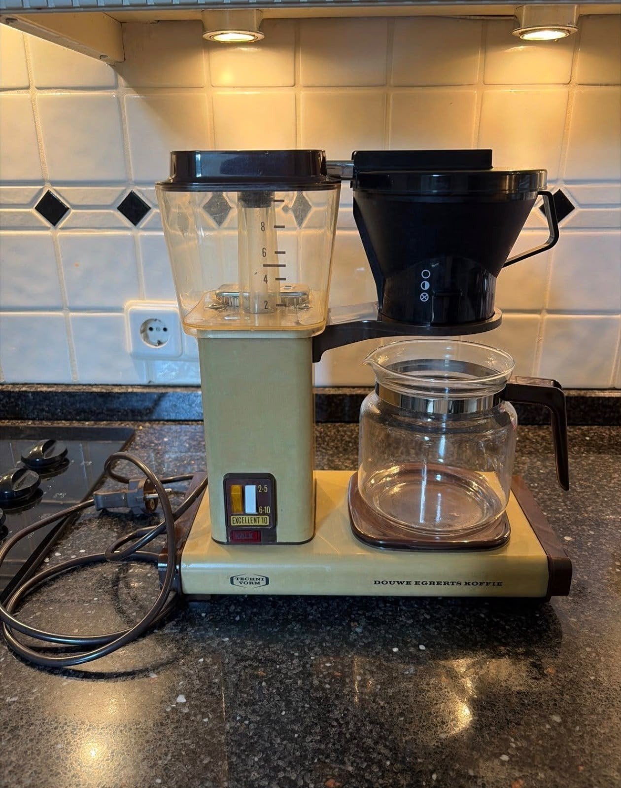 Douwe Egberts Excellent 10 koffiezetapparaat, Witgoed en Apparatuur, Koffiezetapparaten, Ophalen of Verzenden, Gebruikt, Koffiemachine
