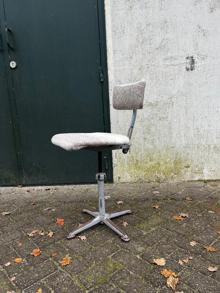 Ateliersstoel | bureaustoel | tekenstoel, Ophalen, ;, Gebruikt, Overige kleuren
