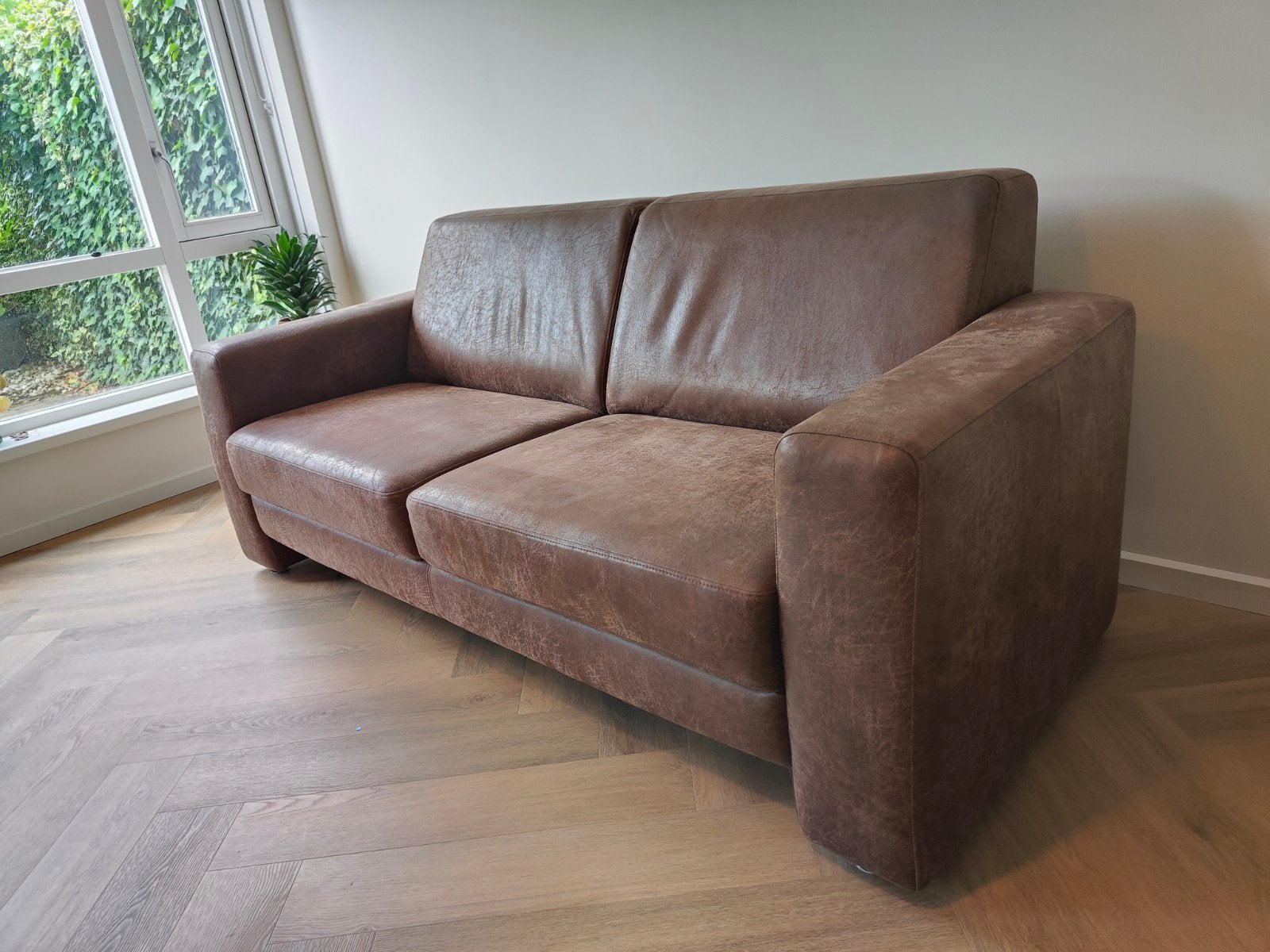 Bank microleder 3-zits bruin, Driepersoons, Ophalen of Verzenden, Zo goed als nieuw, 200 tot 250 cm