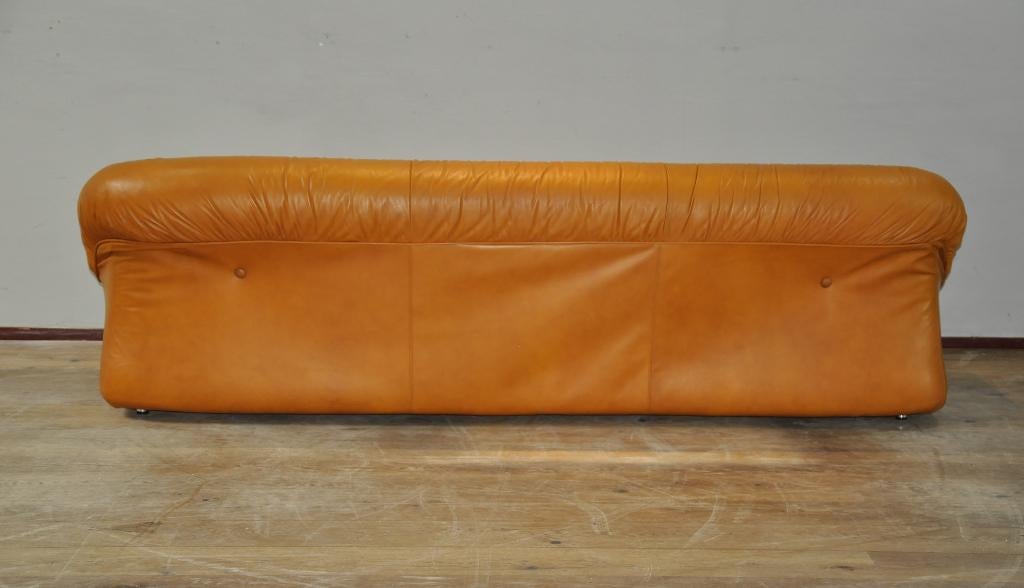Vintage leren bank, Ophalen, Driepersoons, Rechte bank, 200 tot 250 cm