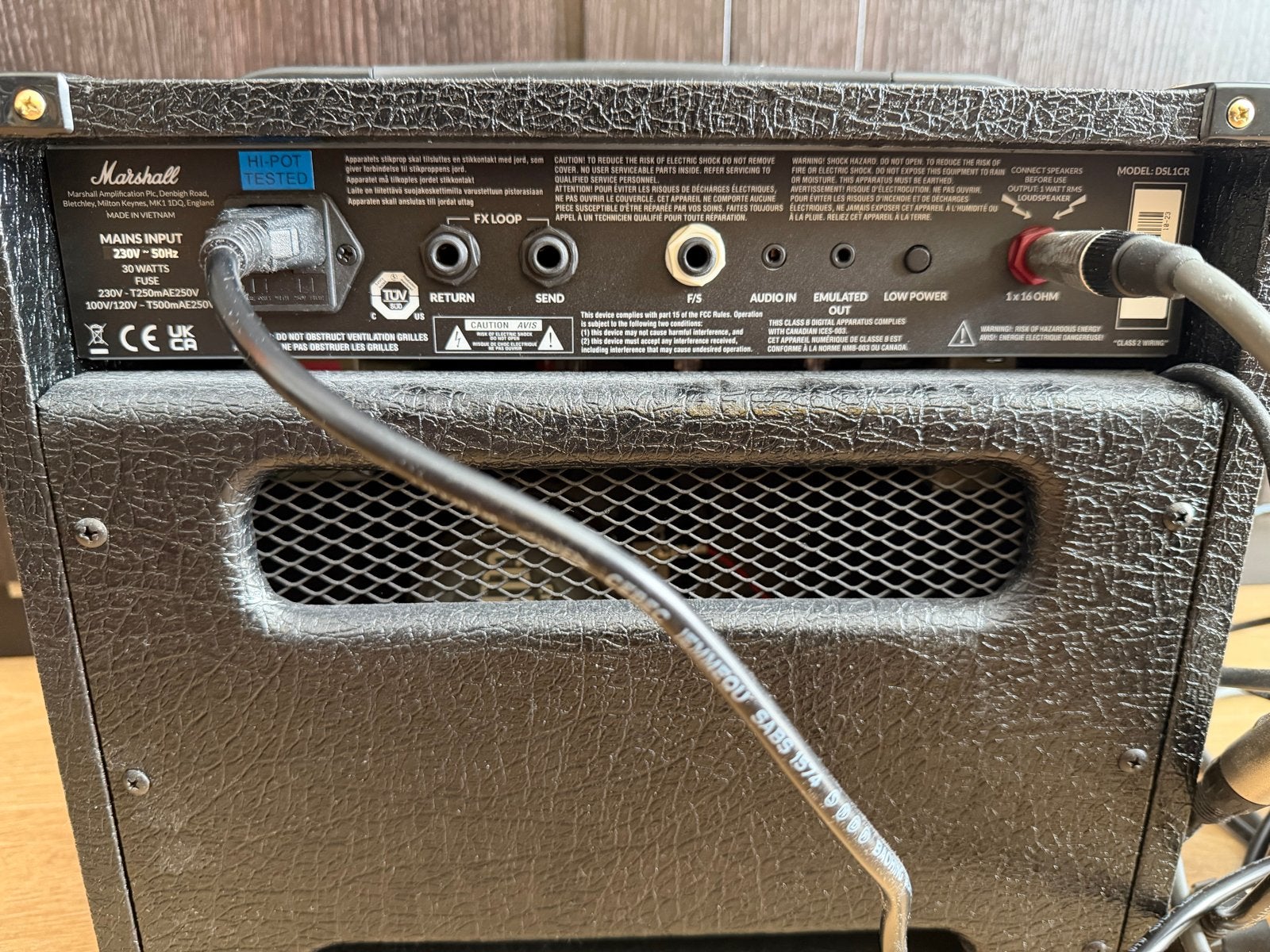 Foto 4 van Marshall DSL1CR Tube Amp + Harley Benton Power Attenuator