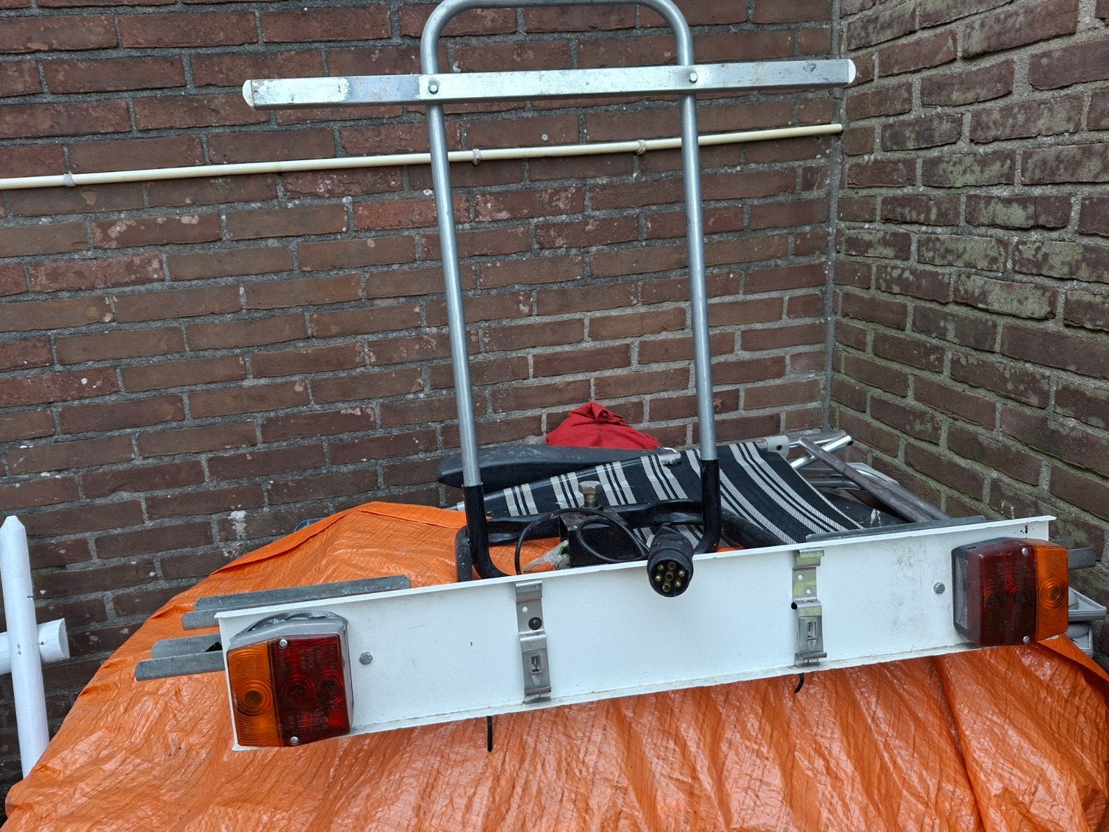 Fietsdrager voor auto, Ophalen, Trekhaakdrager